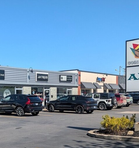 More Photos Of 110-140 S Main St, Clawson Unknown For Lease