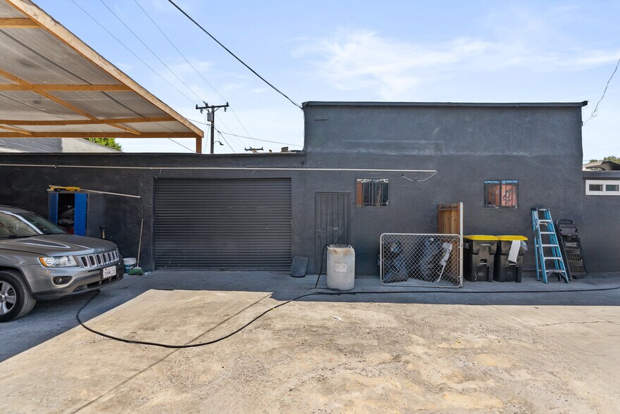 More Photos Of 4151 E Olympic Blvd, Los Angeles Auto Repair For Sale