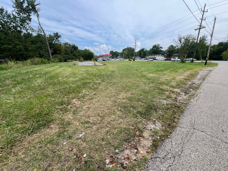 More Photos Of 896 Ohio Pike, Cincinnati Land For Sale