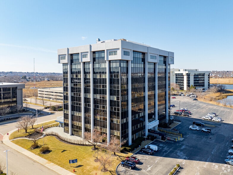 More Photos Of 95 Heritage Dr, Quincy Office For Sale