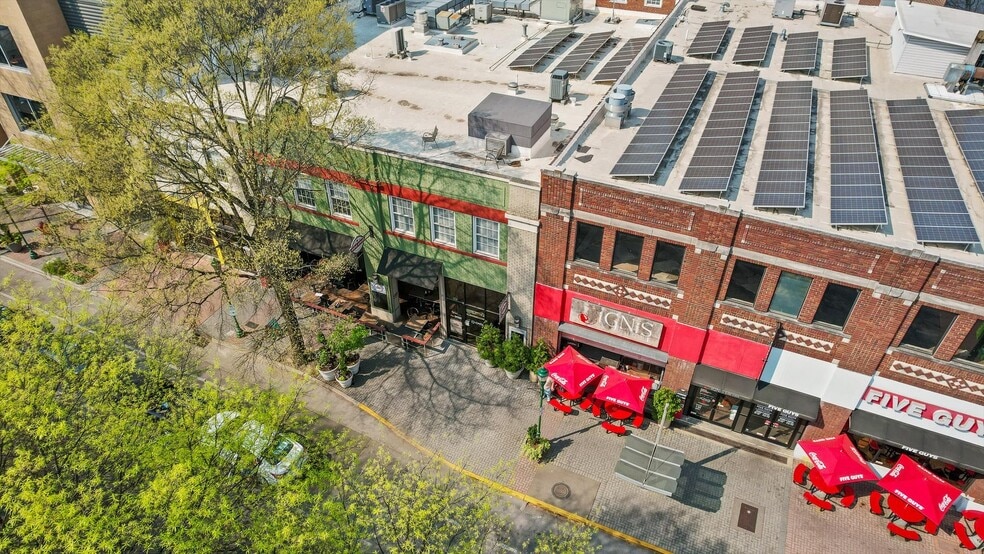 More Photos Of 407 Broad St, Chattanooga General Retail For Lease