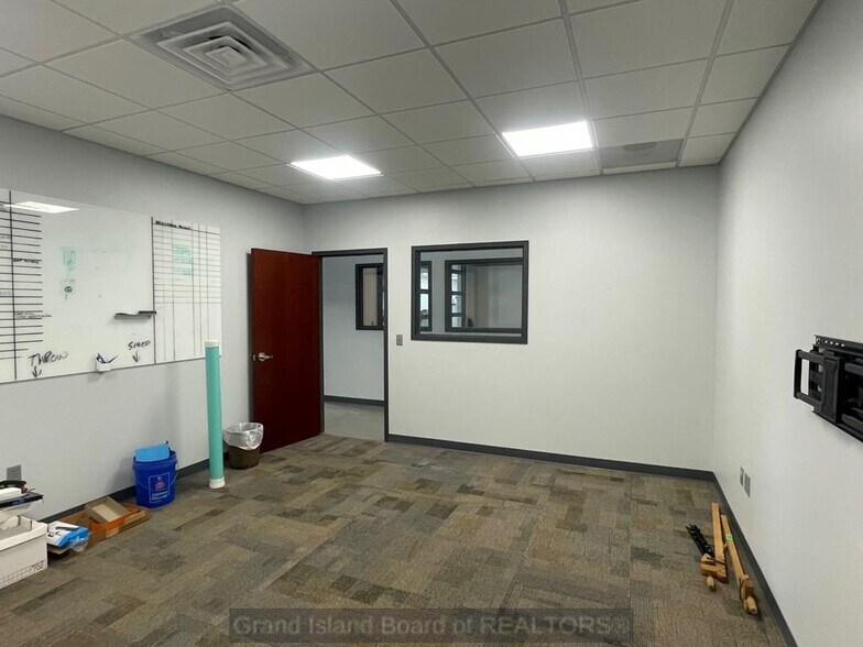 More Photos Of 4586 Gold Core Rd, Grand Island Light Manufacturing For Lease