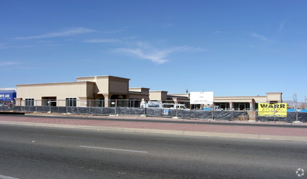 More Photos Of 15550 Main St, Hesperia Freestanding For Lease