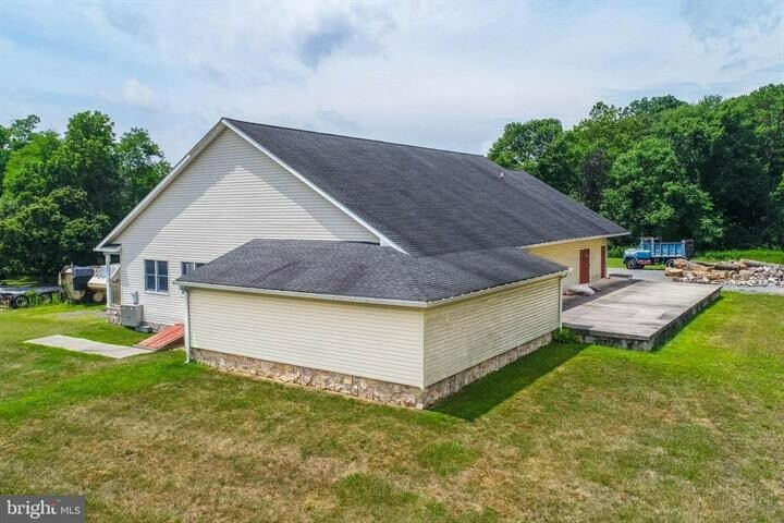 More Photos Of 19220 York Rd, Parkton Freestanding For Sale