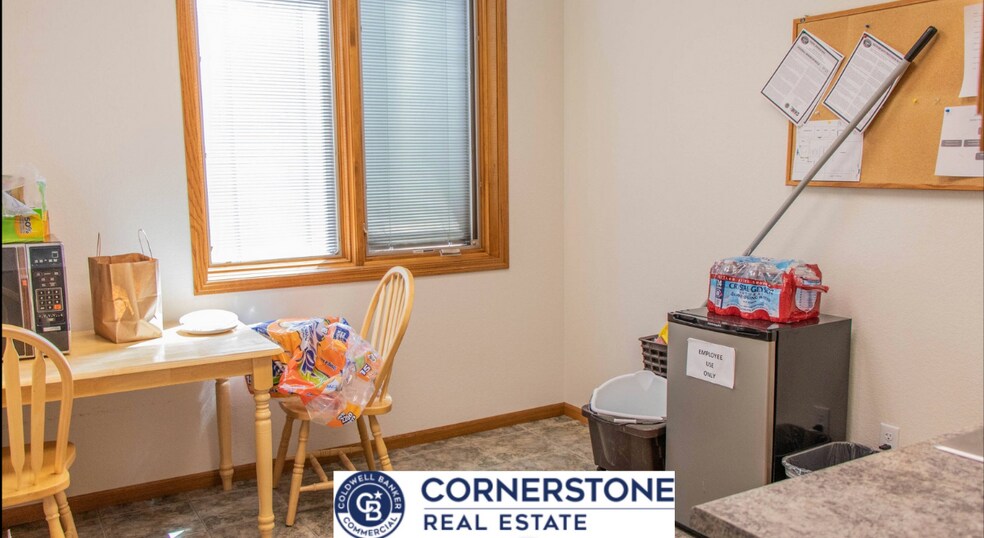 More Photos Of 1030 N Poplar St, Casper Medical For Lease