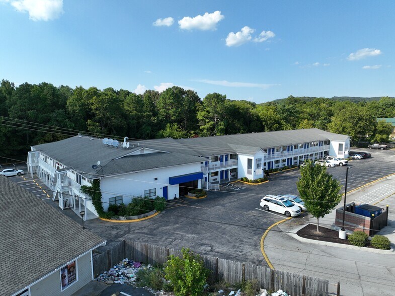 More Photos Of 7707 Lee Hwy, Chattanooga Hotel For Sale