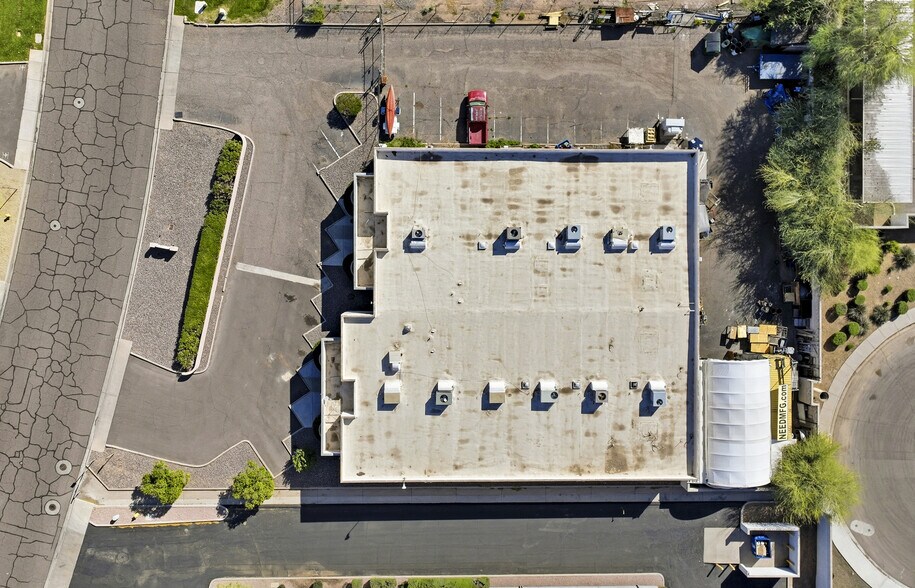 More Photos Of 3731 E La Salle St, Phoenix Warehouse For Sale