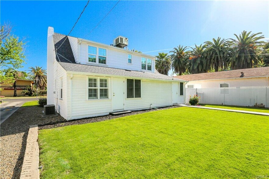 More Photos Of 414 W 21st St, Merced Office Residential For Sale