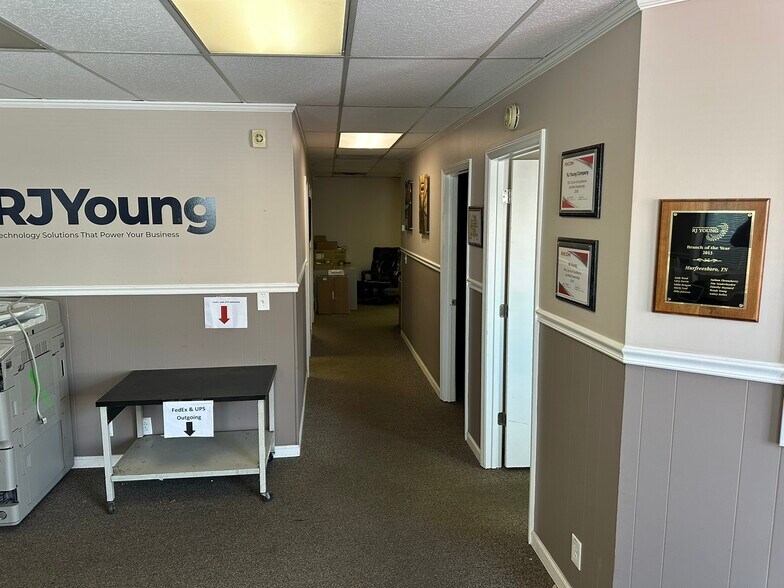 More Photos Of 725 S Church St, Murfreesboro Loft Creative Space For Sale