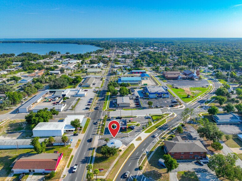 More Photos Of 811 S Bay St, Eustis Storefront Retail Office For Sale