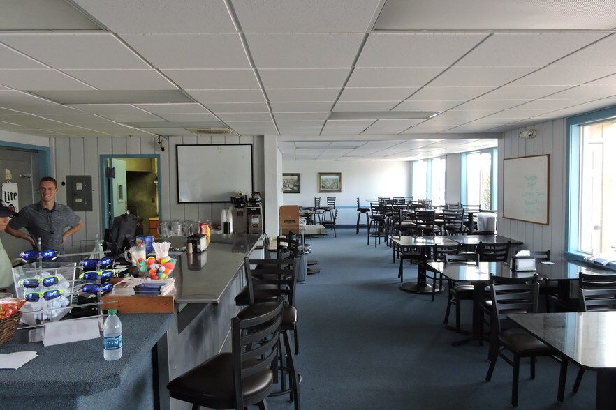 More Photos Of 6722 State Route 31, Cicero Golf Course Driving Range For Sale