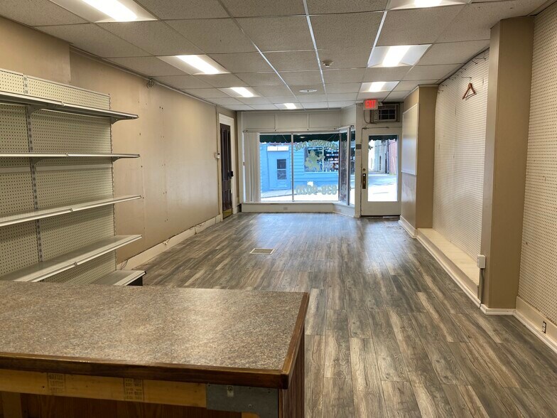 More Photos Of 39-47 E Pittsburgh St, Greensburg Storefront Retail Residential For Lease