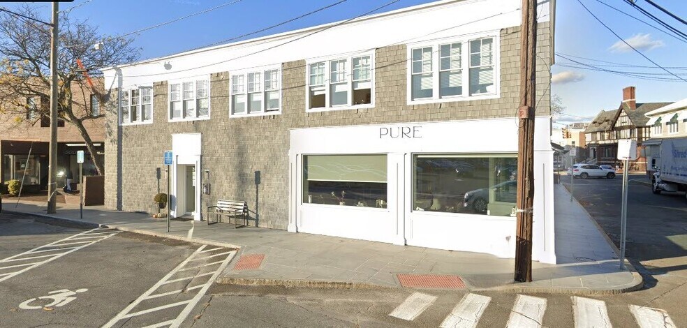 More Photos Of 24 Taylor Pl, Westport Storefront For Lease