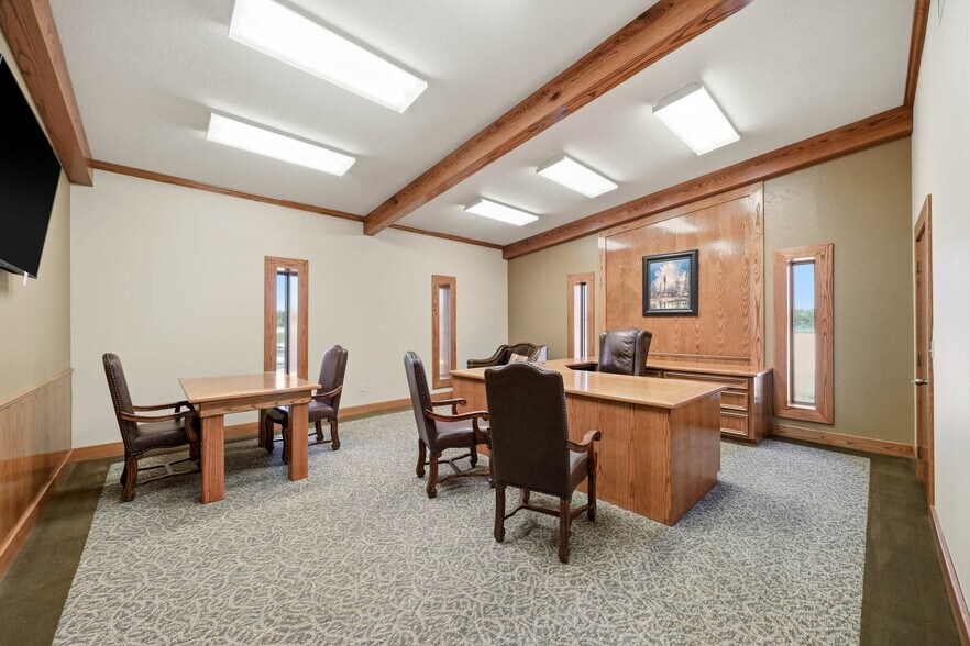 More Photos Of 4122 Hwy 90 Alt, Altair Light Distribution For Lease