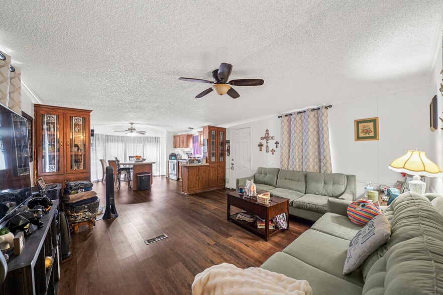 More Photos Of 19645 Nordt Rd, Damon Land For Sale