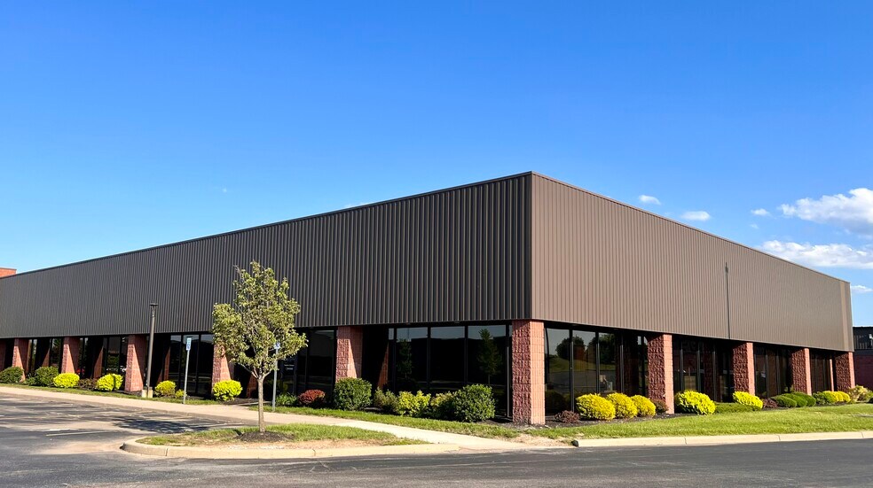 More Photos Of 245 Kenneth Dr, Rochester Light Distribution For Lease