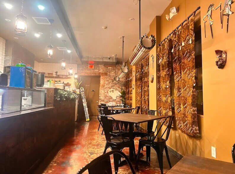 More Photos Of 1240 Spring Garden St, Philadelphia Storefront Retail Residential For Lease