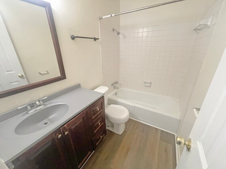 More Photos Of 401 Pinchback Rd, Beaumont Apartments For Sale