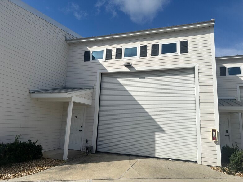 Primary Photo Of 18948 Tamiami Trl, Fort Myers Self Storage For Sale