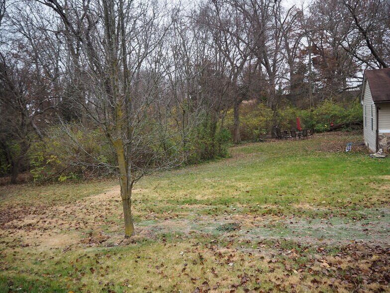 More Photos Of 4 Marian Dr, O'Fallon General Retail For Sale