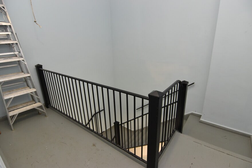 More Photos Of 125 Causey Ave, Milford Office For Sale