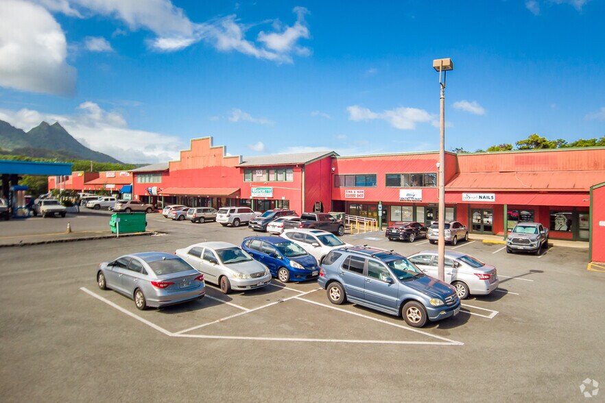 More Photos Of 41-1537 Kalanianaloe Hwy, Waimanalo General Retail For Sale