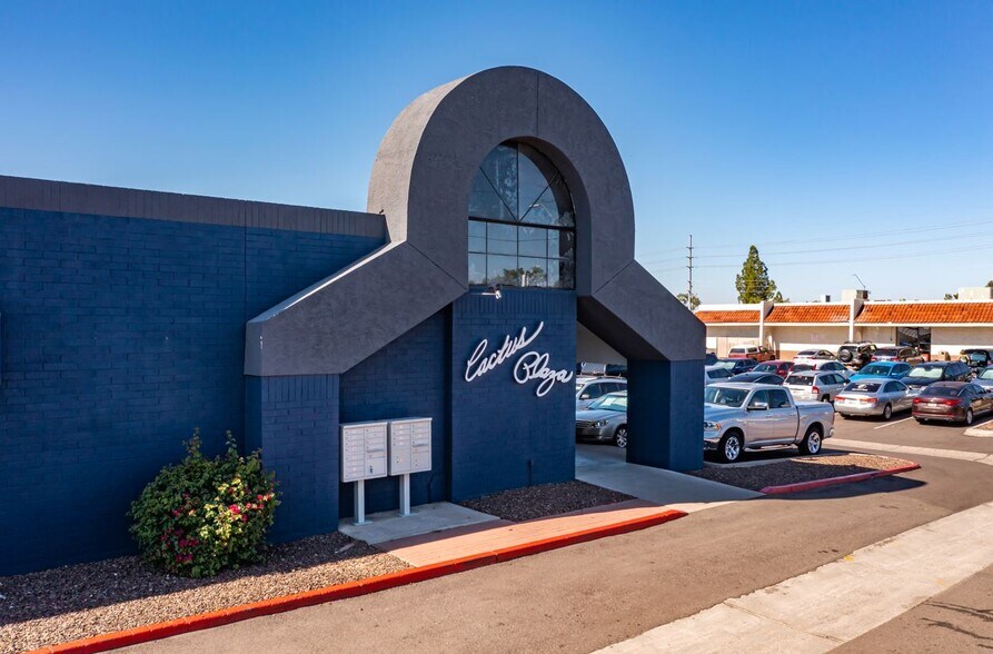 Primary Photo Of 4323 W Cactus Rd, Glendale Unknown For Lease