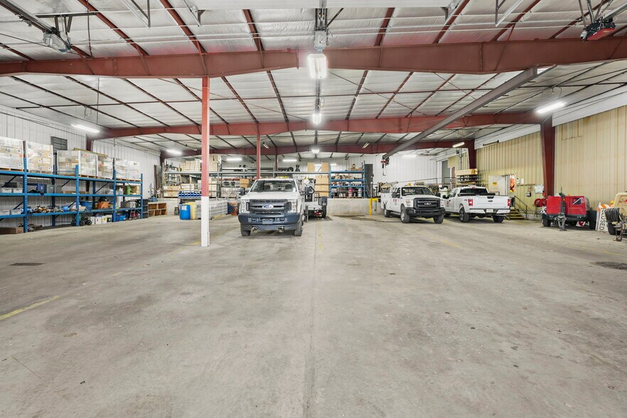 More Photos Of 125 W Main St, Sun Prairie Warehouse For Sale
