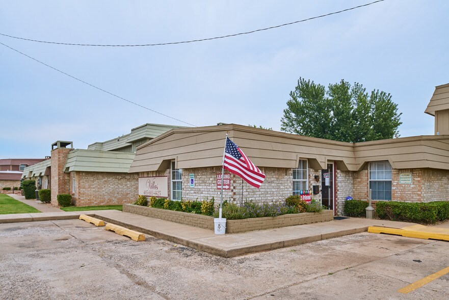 More Photos Of 7404 Lyrewood Ln, Oklahoma City Apartments For Sale