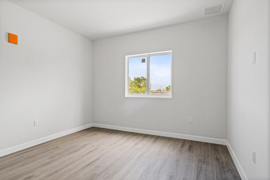 More Photos Of 2311 NW 22nd Ave, Miami Apartments For Sale