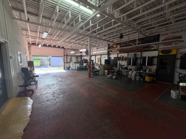 More Photos Of 644 Maguire Rd, Ocoee Freestanding For Lease