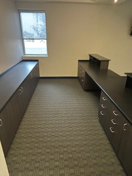 More Photos Of 2631 N Shields Blvd, Oklahoma City Freestanding For Lease