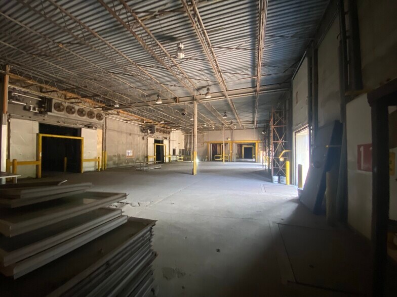 More Photos Of 3330 Woodrow Wilson Ave, Jackson Refrigeration Cold Storage For Sale