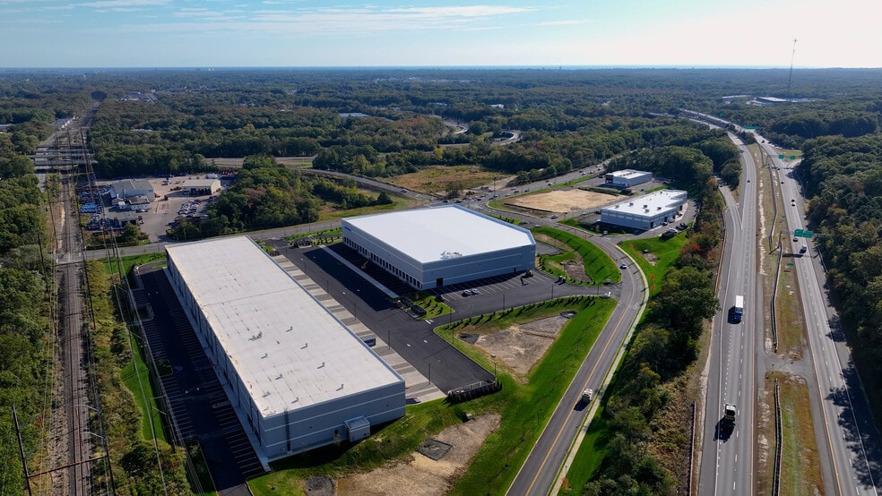 Primary Photo Of 1850 Wayside Rd, Tinton Falls Unknown For Lease