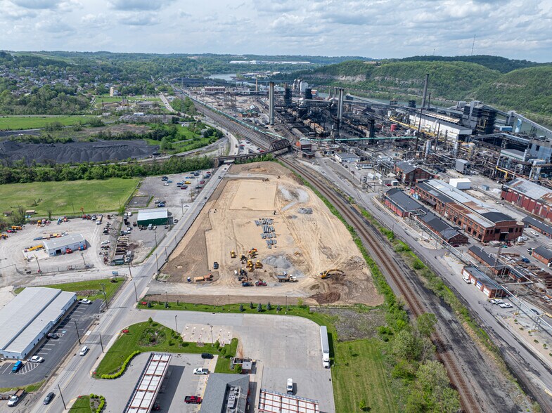 More Photos Of 206 State St, Clairton Industrial For Lease