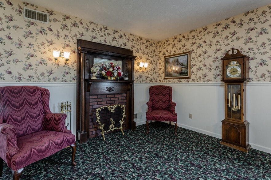 More Photos Of 8 Rainbow Ln, Waynesboro Assisted Living For Sale