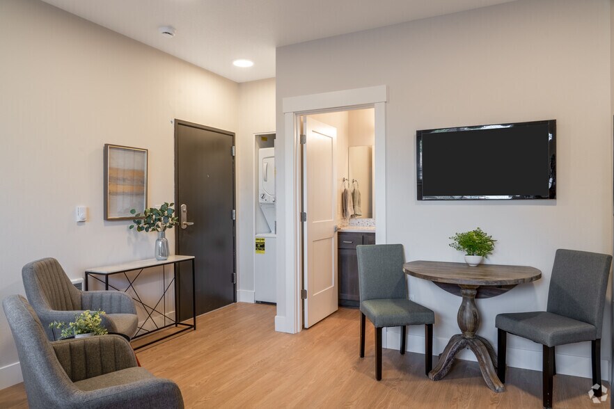More Photos Of 4775 NE 107th Ave, Portland Apartments For Sale