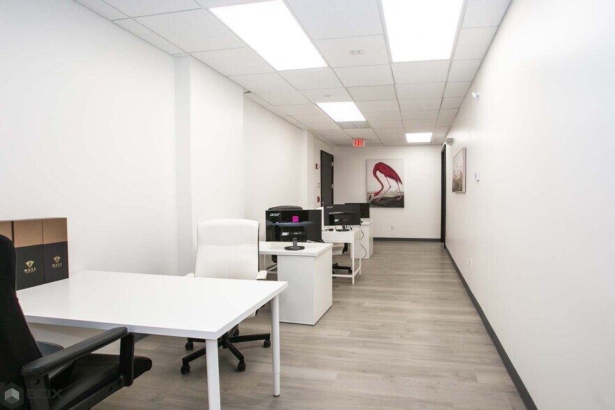 More Photos Of 2825 N University Dr, Coral Springs Office For Lease