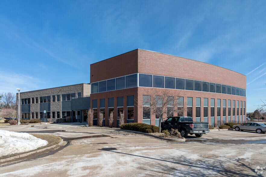 More Photos Of 1157 W Century Dr, Louisville Office For Lease