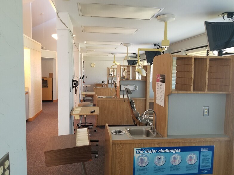 More Photos Of 8811 E Reno Ave, Midwest City Medical For Sale