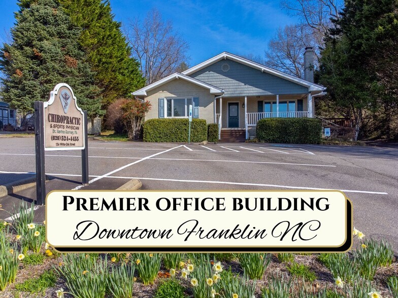 Primary Photo Of 156 White Oak St, Franklin Medical For Sale