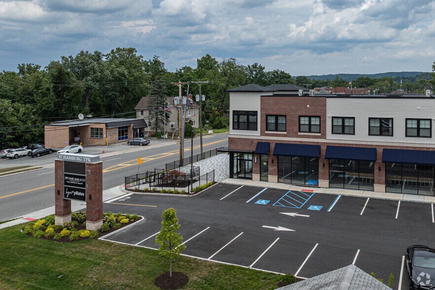 More Photos Of 57 Hamburg Tpke, Riverdale Restaurant For Sale