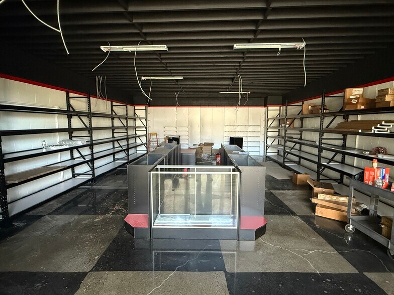 More Photos Of 1625 Sacramento Ave, West Sacramento Storefront For Sale