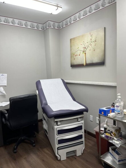 More Photos Of 574 Schenectady Ave, Brooklyn Rehabilitation Center For Lease