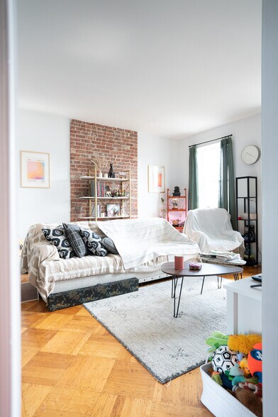 More Photos Of 121 Montgomery St, Newburgh Apartments For Sale