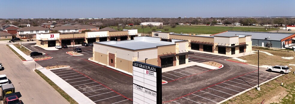 More Photos Of 4201 S Fort Hood St, Killeen Freestanding For Lease