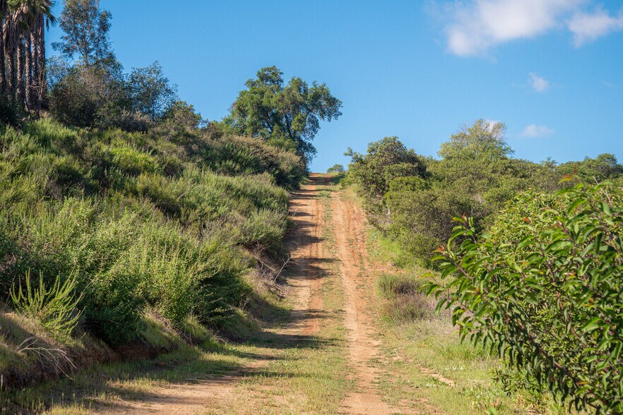 More Photos Of 0 Sandia Creek Dr, Temecula Land For Sale