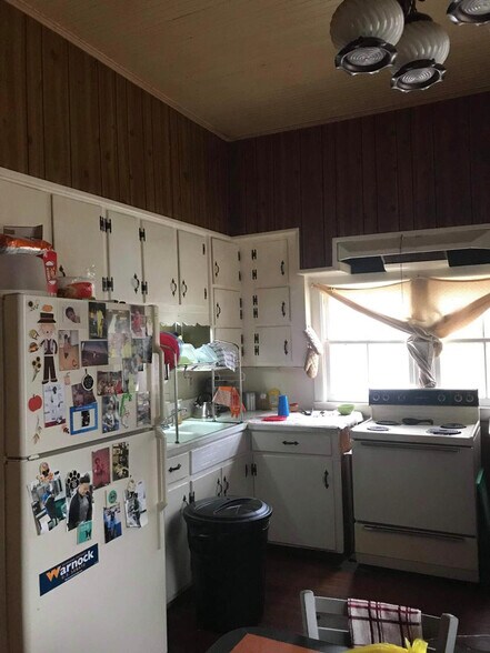 More Photos Of 415 Dewey St, Waycross Apartments For Sale