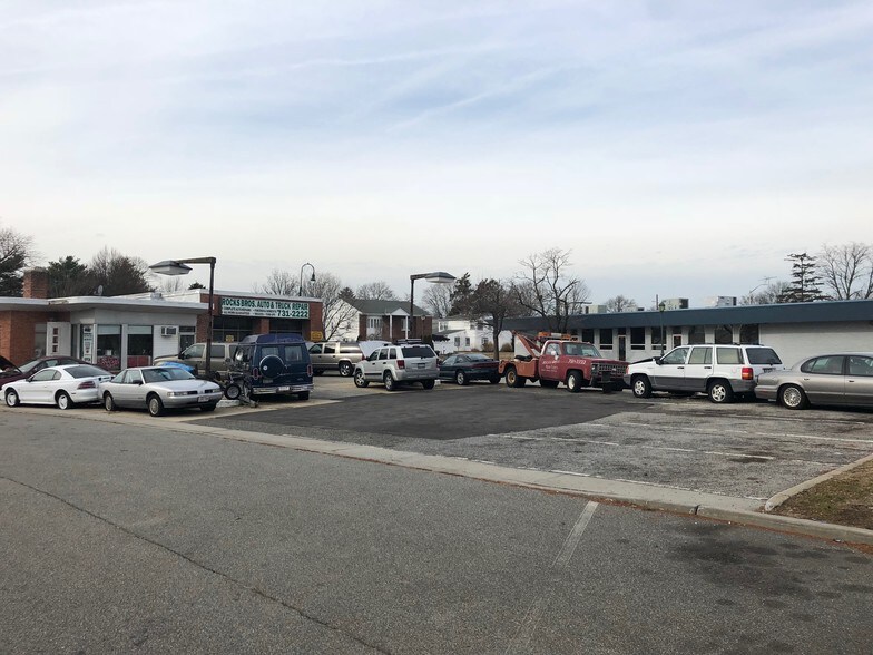 More Photos Of 99 Wolcott Rd, Levittown Auto Repair For Sale