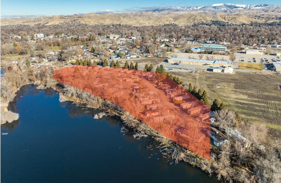 More Photos Of 790 N Riviera Dr, Boise Manufactured Housing Mobile Home Park For Sale